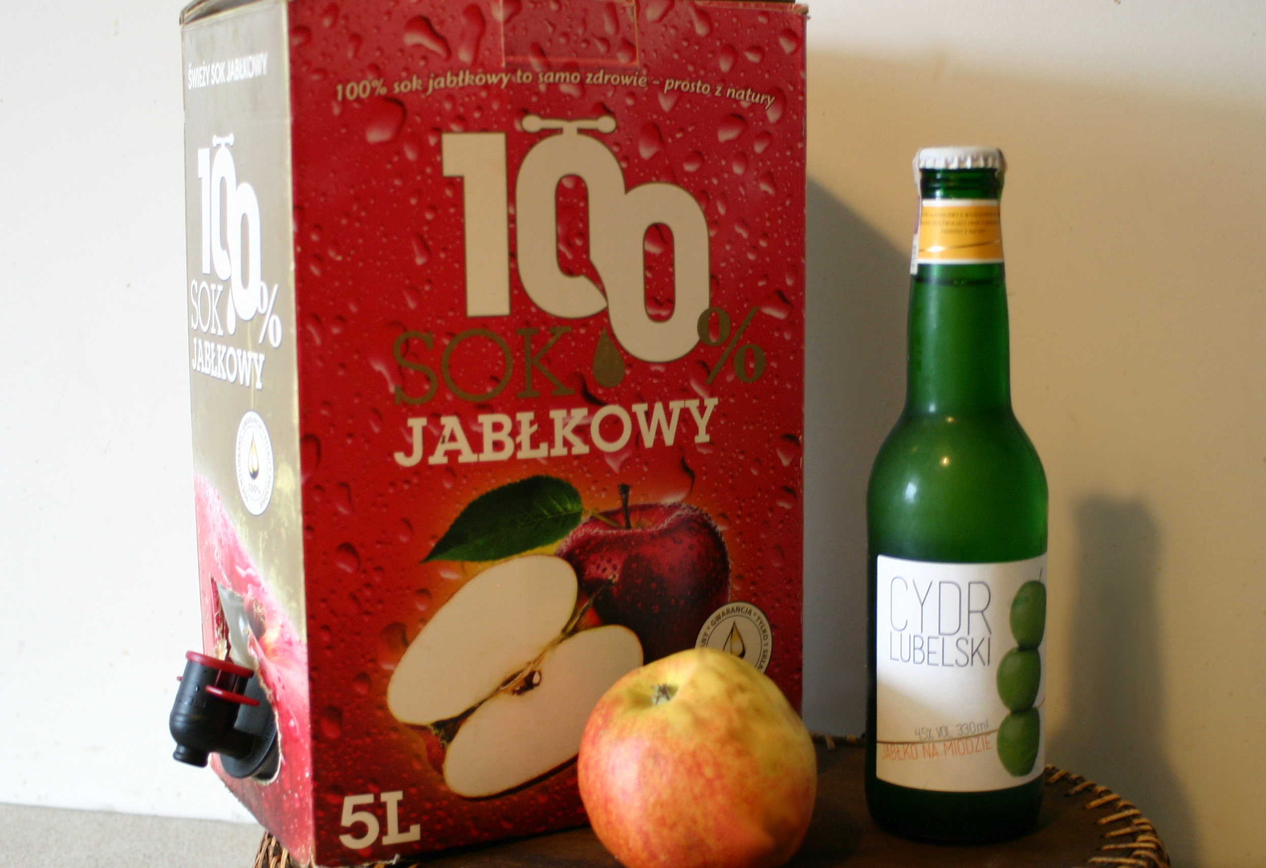 Simple homemade cider